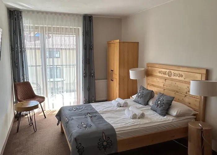 Pieninska Ostoja فندق مبيت وإفطار 3*